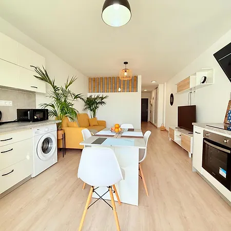 Ap Julia Apartment *