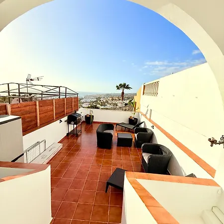 Relax Y Vistas Al Mar Desde Terraza